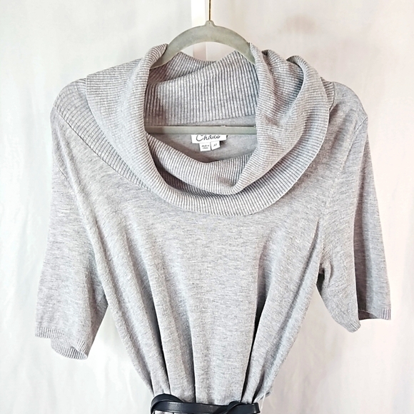Chaus Grey Sweater Size Medium - Picture 3 of 8